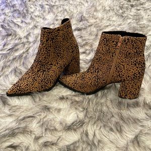 QUPID Leopard Booties